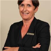 Professeur de comptabilité, + de 25 ans d’expériences dans l’industrie, l’hôtellerie de luxe…